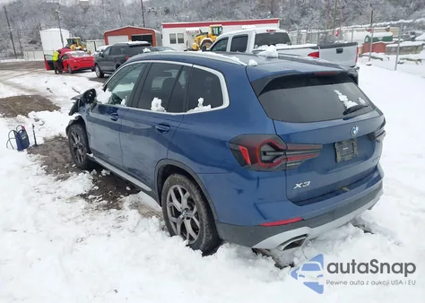 2022 BMW X3 xDrive30I z USA, uszkodzony, nr VIN 5UX53DP02N9L25664